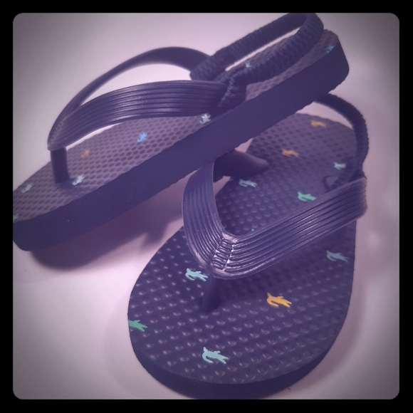 3/15$ NWOT baby boy flips size 7 - Picture 1 of 2